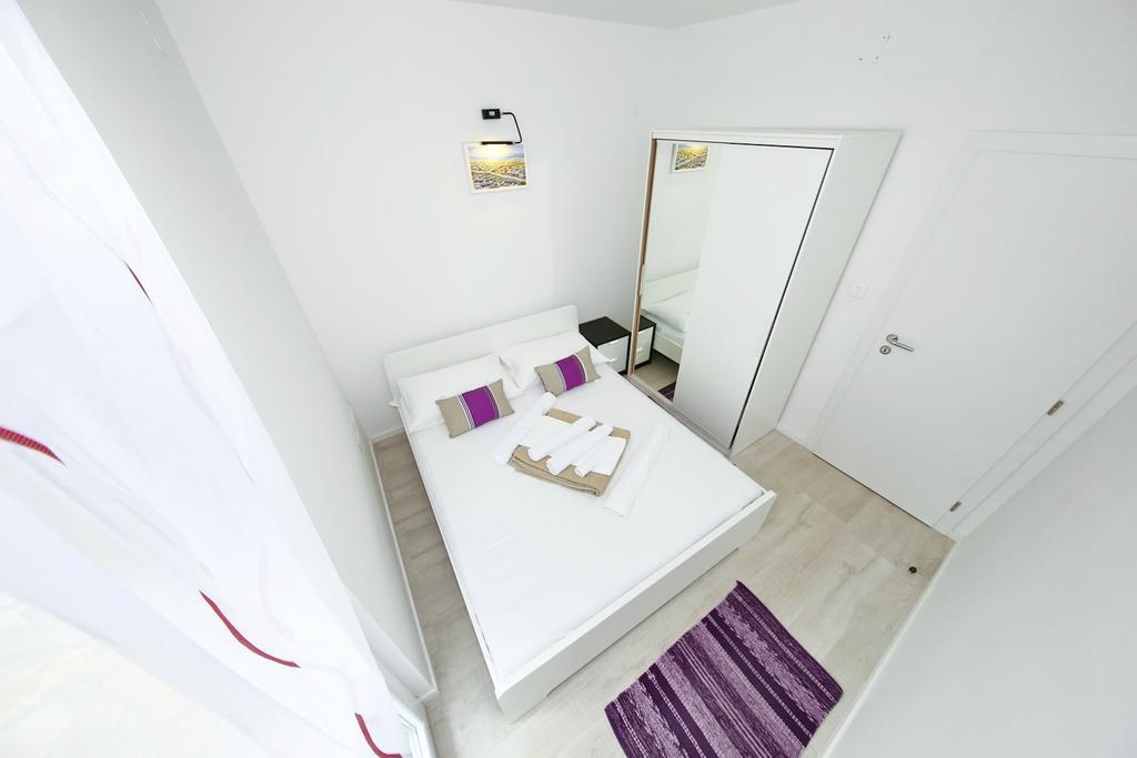 Apartments Matkovic Свети свети Филип и Яков Екстериор снимка
