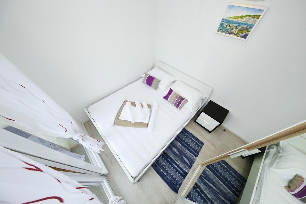 Apartments Matkovic Свети свети Филип и Яков Екстериор снимка