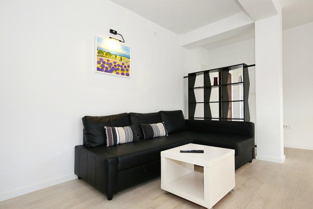 Apartments Matkovic Свети свети Филип и Яков Екстериор снимка