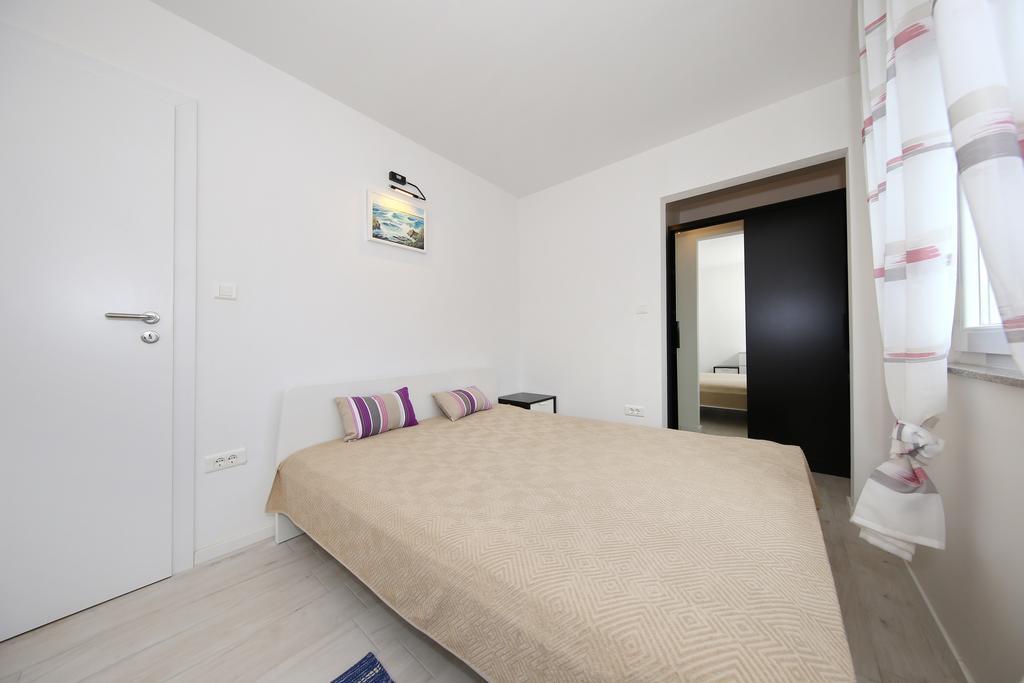 Apartments Matkovic Свети свети Филип и Яков Екстериор снимка