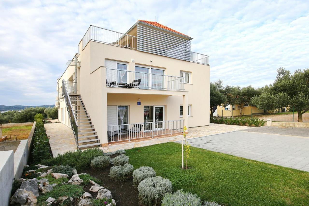 Apartments Matkovic Свети свети Филип и Яков Екстериор снимка